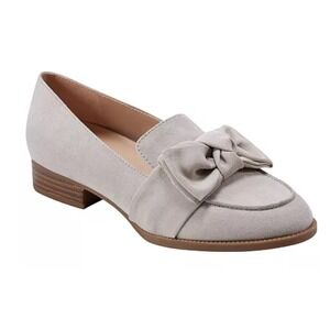 New Bandolino Lindio2 Loafers Women Size 
8M Light Natural Bow Slip on Dress Sho